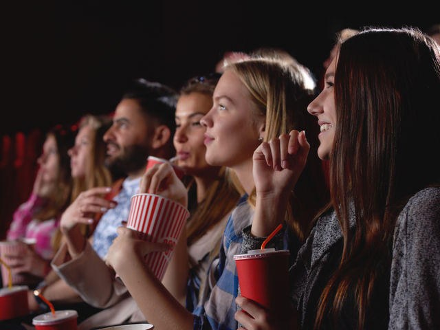 Who will you be watching with?
