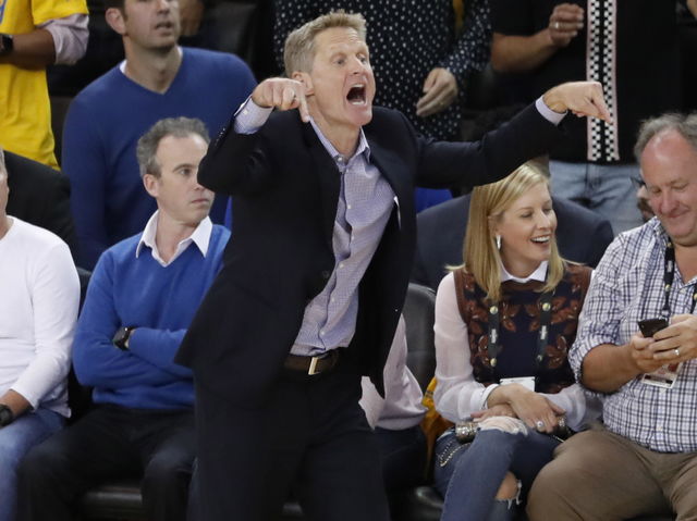 ¿Cuántos títulos como jugador y dirigente ha ganado Steve Kerr?