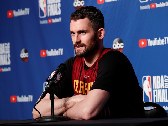 Kevin Love es el tercer mejor anotador de todos los tiempos en la organización de los Cavs con 933 puntos, previo al tercer juego de la final de 2018. Lo superan LeBron James (4,517) y Kyrie Irving (1,243).