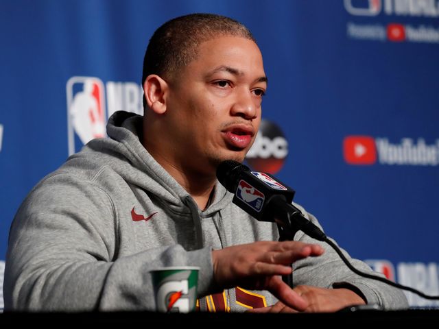 Tyronn Lue ha ganado tres títulos de campeón. Obtuvo dos con los Lakers como jugador y 1 como mánager con los Cavaliers.