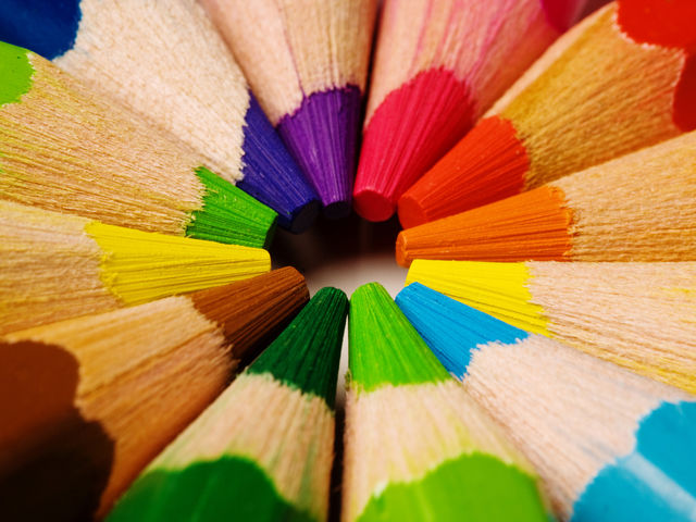 What is your favorite color? (Red includes Magenta, Purple includes Indigo etc.)