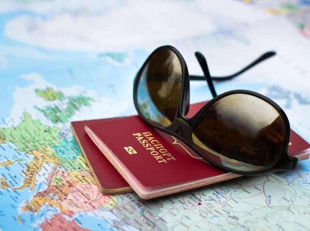 Estás en la cola del aeropuerto, tu vuelo es en 1 hora y te das cuenta de que dejaste el pasaporte ¿Cómo reaccionarías?