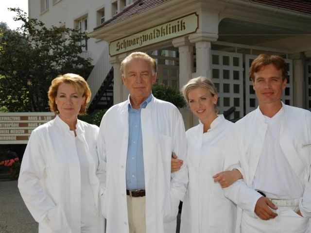 1985-től 1989-ig futott NSZK televíziós filmsorozat, amely Glottertalban játszódott és 28 milliós nézőszámával óriási nézettséget produkált.