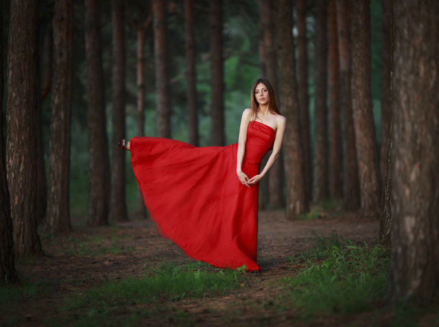 Посмотри на свои фотографии. В каких позах ты обычно фотографируешься?