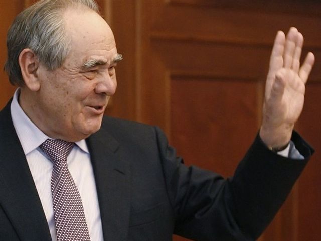 Сколько правок было внесено в Конституцию?