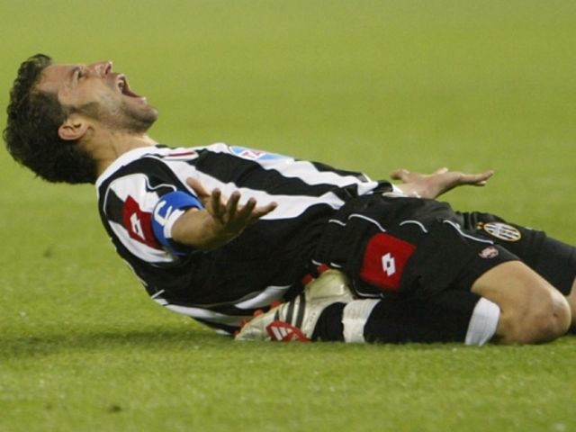 Ranking the best Italian strikers of the 1990s | Playbuzz