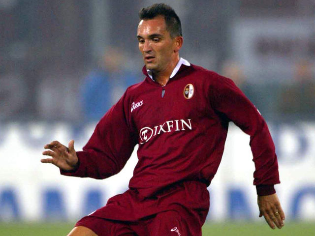 Ranking the best Italian strikers of the 1990s | Playbuzz