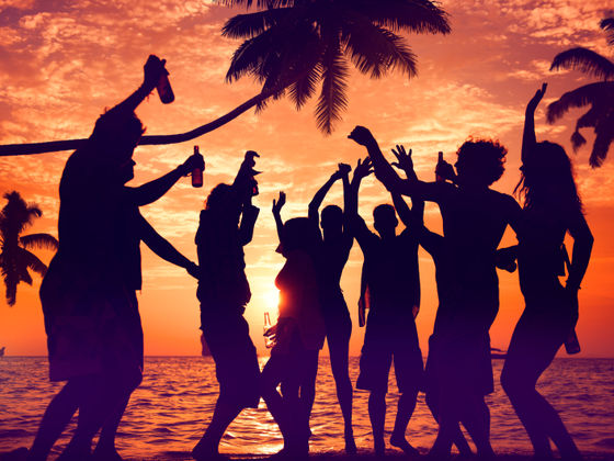 What Type of Party Should You Throw Before Summer's Over?