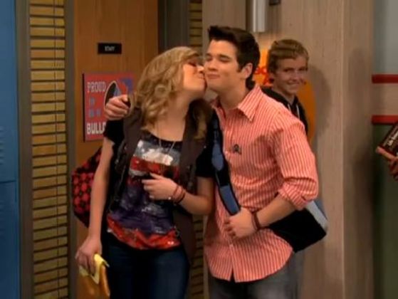 Sam And Cat Kiss Cat And Sam Lip Service Lip Service Photo 16546808 Do You Even 4033