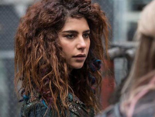 The 100: Who Would You Choose As The Next Commander In Season 4? | Playbuzz