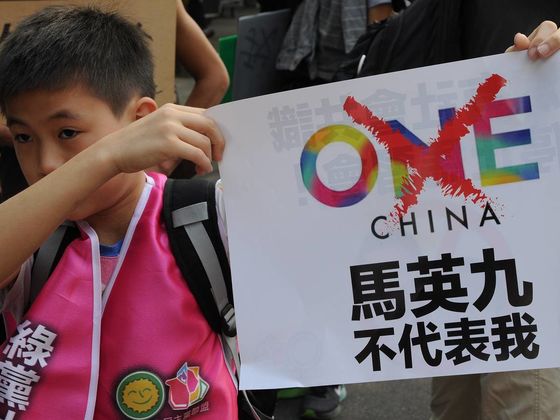 Here's Why Trump's Disregard Of The "One China" Policy Could Be Serious Trouble For All Of Us; Do YOU Think Trump Will Cause World War Three?