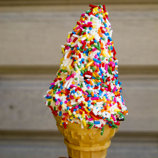 Pick An Ice Cream, Get a Book Playbuzz