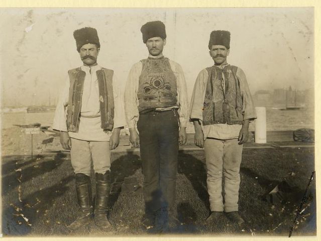 [صورة: cc5707c9-8f07-4404-803b-f4cb7152e3e5.jpg]