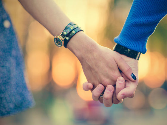 Können wir anhand Deiner Art zu flirten erraten, wie sehr Single Du bist?