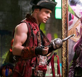 who plays captin hooks son in desendants who plays captin hooks son in desendants
