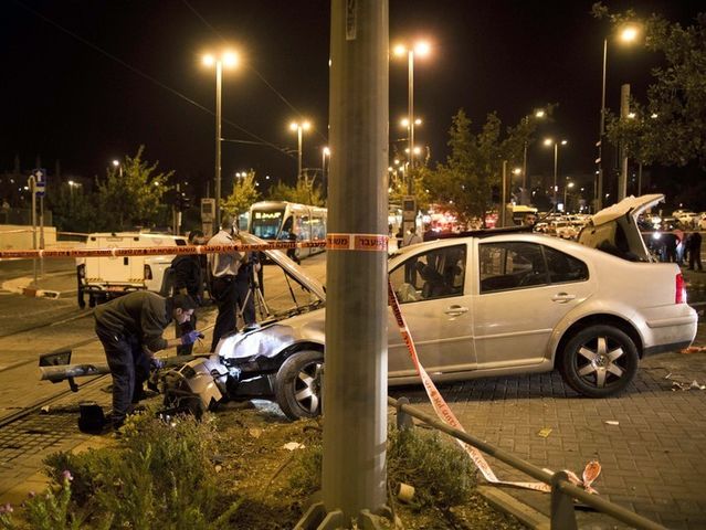 Сбил пешеходов