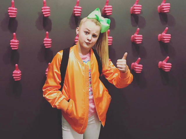 quiz true or false how well do you know jojo siwa playbuzz quiz true or false how well do you know jojo siwa playbuzz