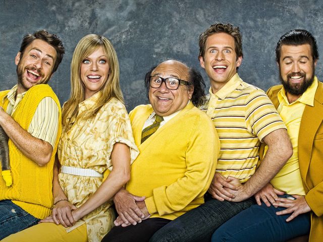 What is the greatest sitcom of the 2000s? | Playbuzz