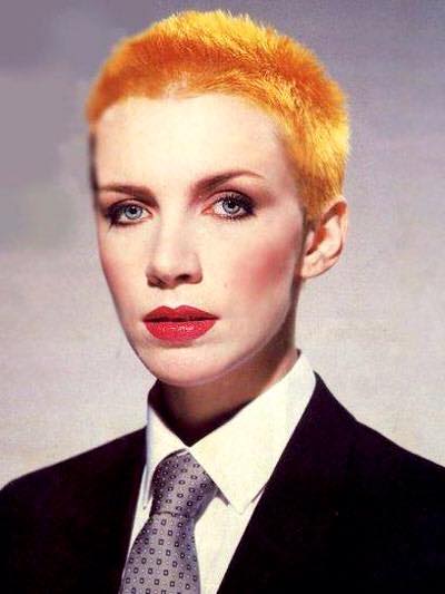 10 Female Icons We All LOVED From The 1980s!