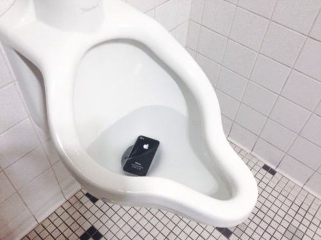 ¡Maldición! Apenas lo compré ayer D: