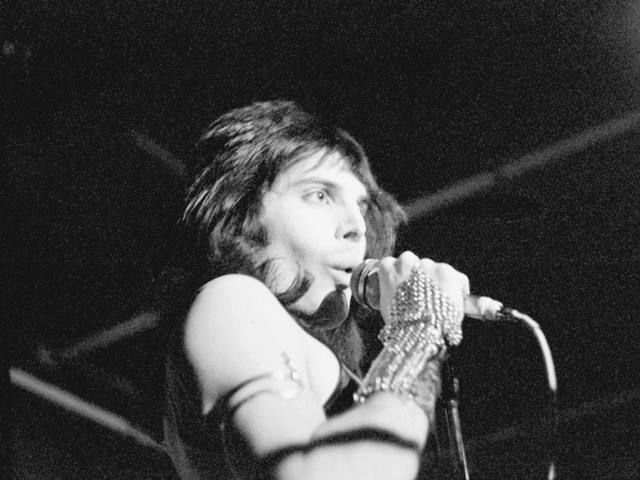 Cuántos Años Tenía Freddie Mercury Cuándo Murió
