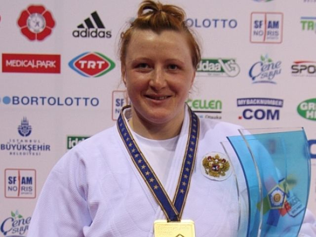 Yelena Ivashchenko (RUS) - Judoka de 28 años