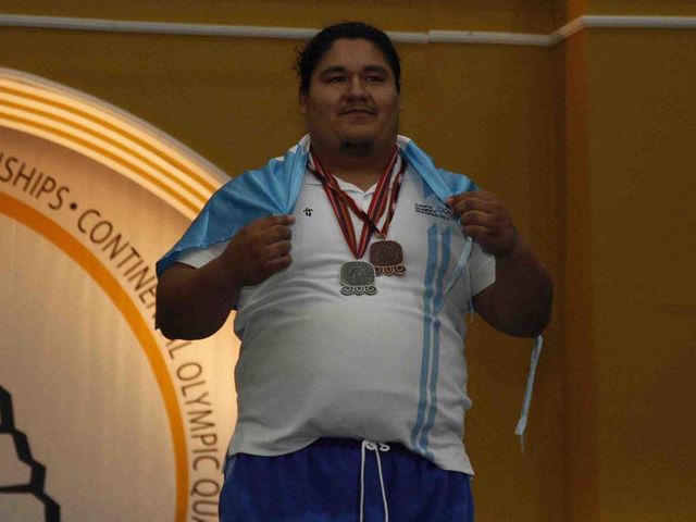 Christian López (GUA) - Haltera de 29 años
